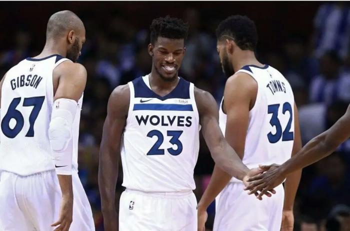 的后场组织 的后场组织