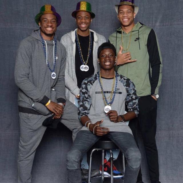 与交易窗口 与交易窗口